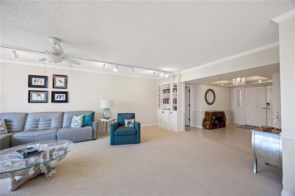 4031 Gulf Shore BLVD N # 10C, NAPLES FL 34103-19