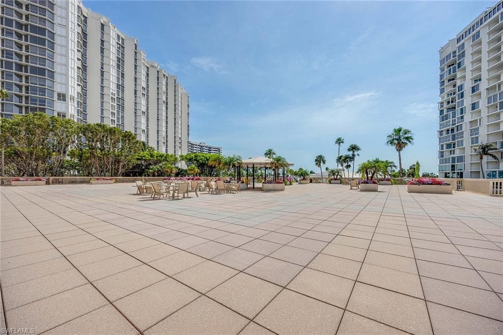 4031 Gulf Shore BLVD N # 10C, NAPLES FL 34103-33