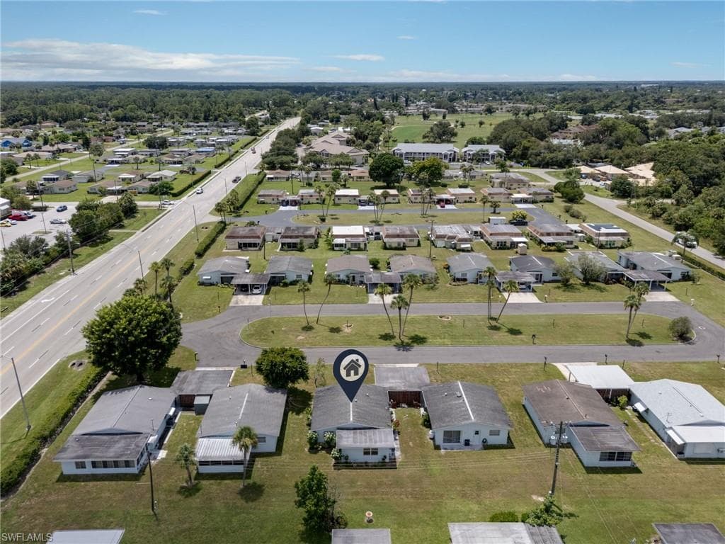 2205 Croton CT, LEHIGH ACRES FL 33936-12