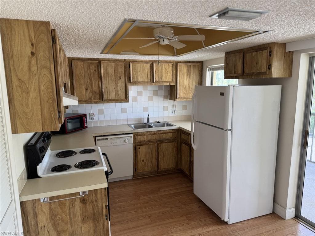 4109 SE 19th AVE # 207, CAPE CORAL FL 33904-4