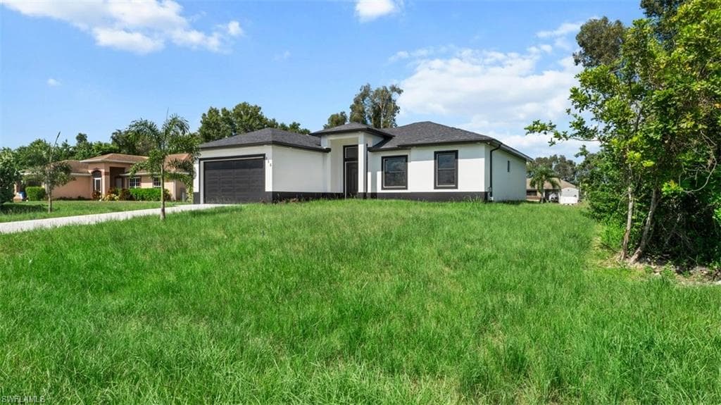 312 Ranch AVE, LEHIGH ACRES FL 33974-1