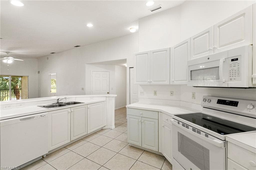 12340 Notting Hill LN # 23, BONITA SPRINGS FL 34135-11