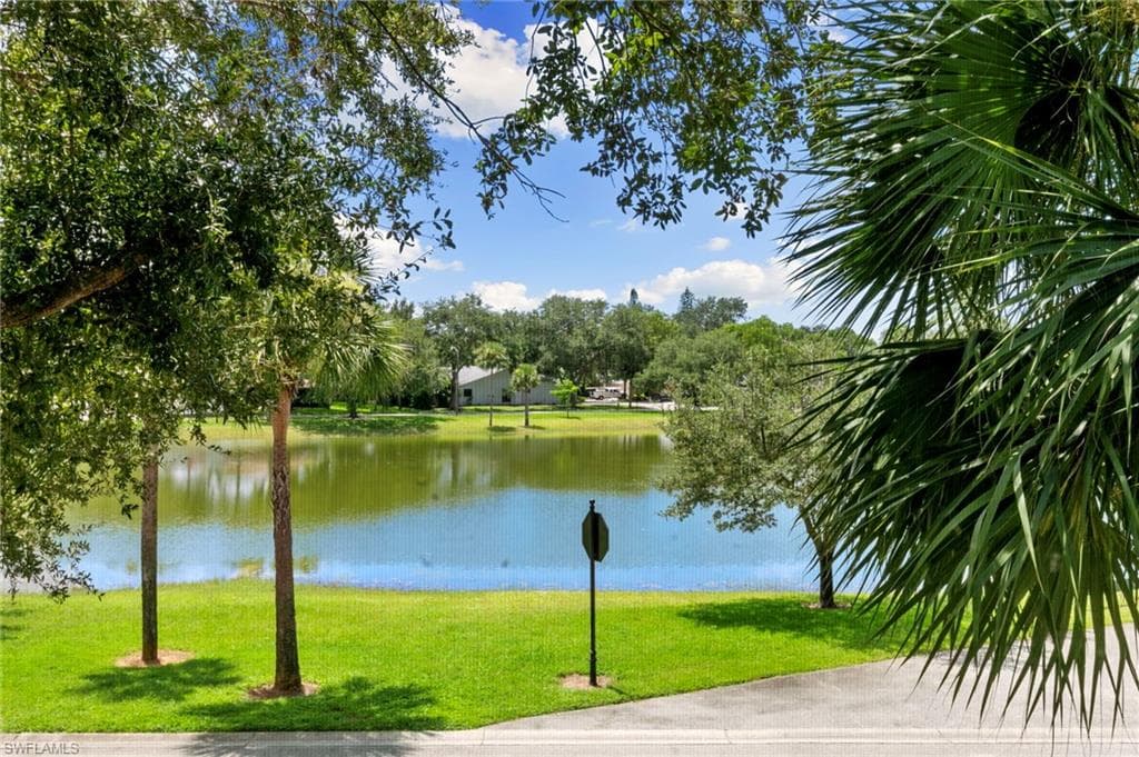 12340 Notting Hill LN # 23, BONITA SPRINGS FL 34135-27