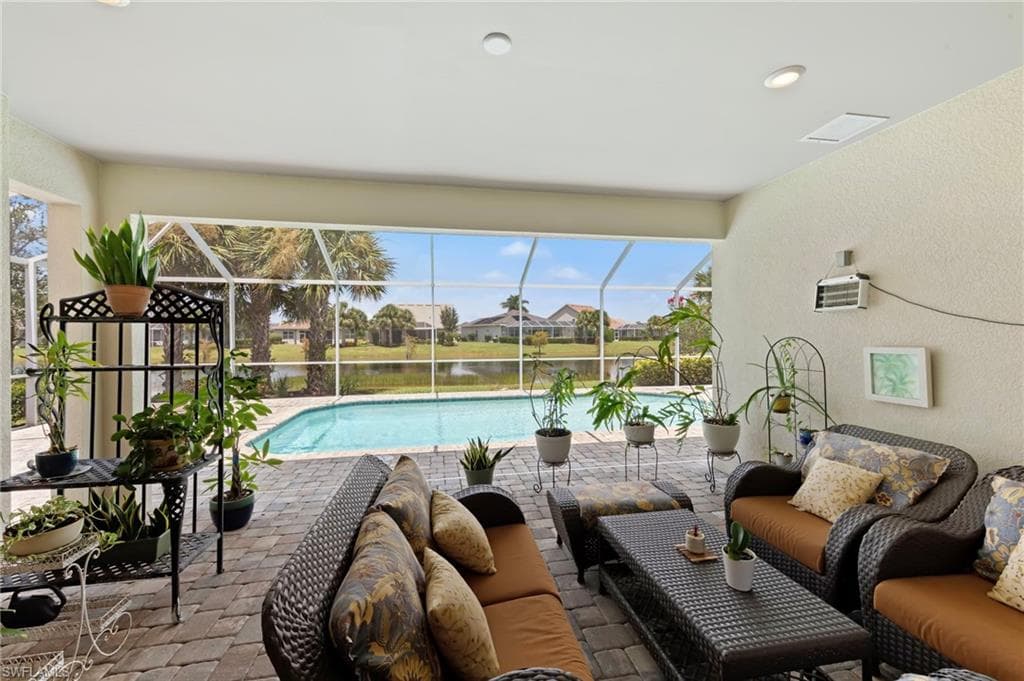 10530 Jackson Square DR, ESTERO FL 33928-31