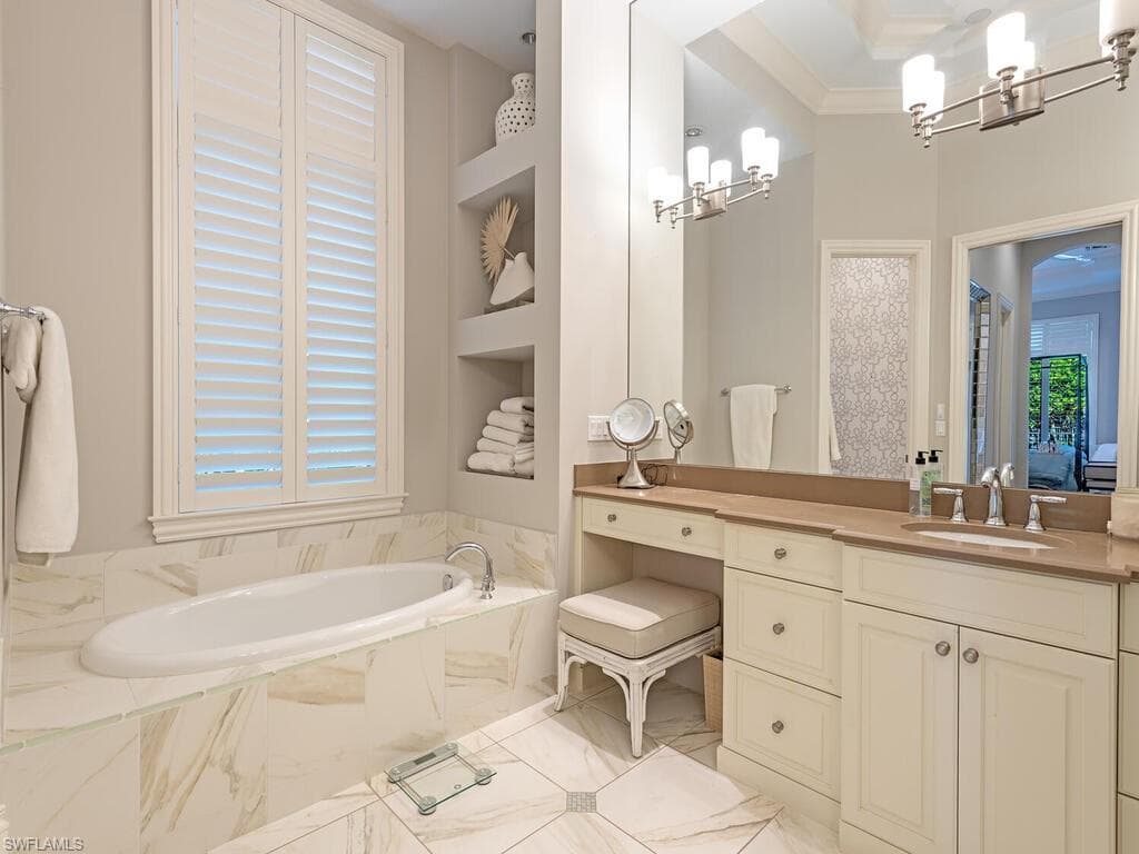 2087 RIVOLI CT, NAPLES FL 34105-9