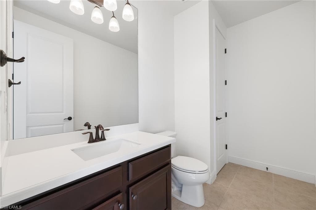 3275 Pilot CIR, NAPLES FL 34120-26
