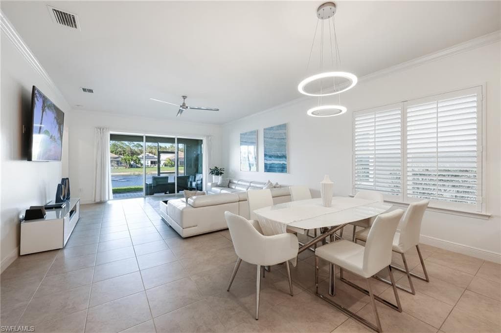 3275 Pilot CIR, NAPLES FL 34120-11