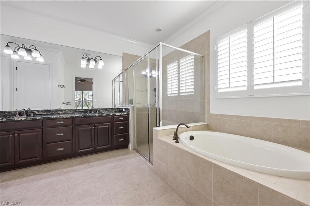 3275 Pilot CIR, NAPLES FL 34120-19