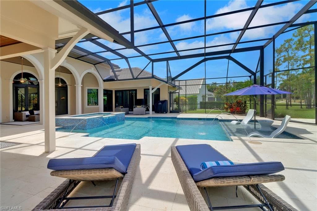 12901 Valewood DR, NAPLES FL 34119-31