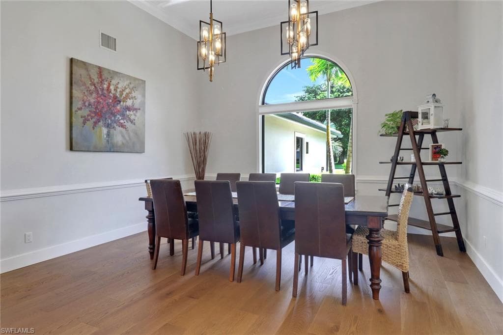 12901 Valewood DR, NAPLES FL 34119-7