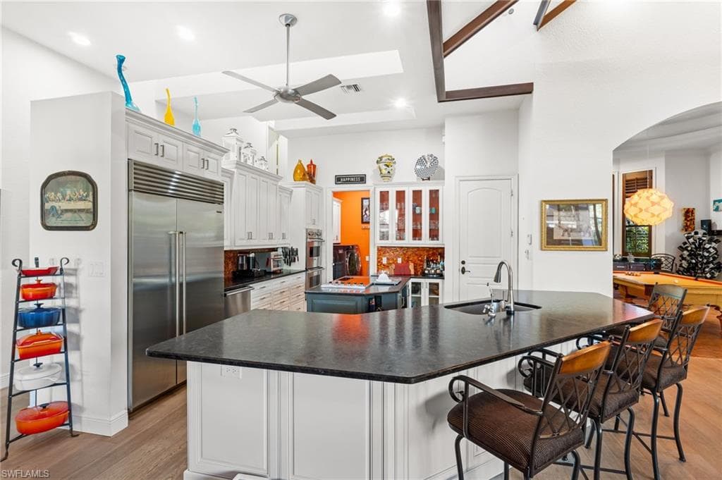 2755 Lantern LN, NAPLES FL 34102-6