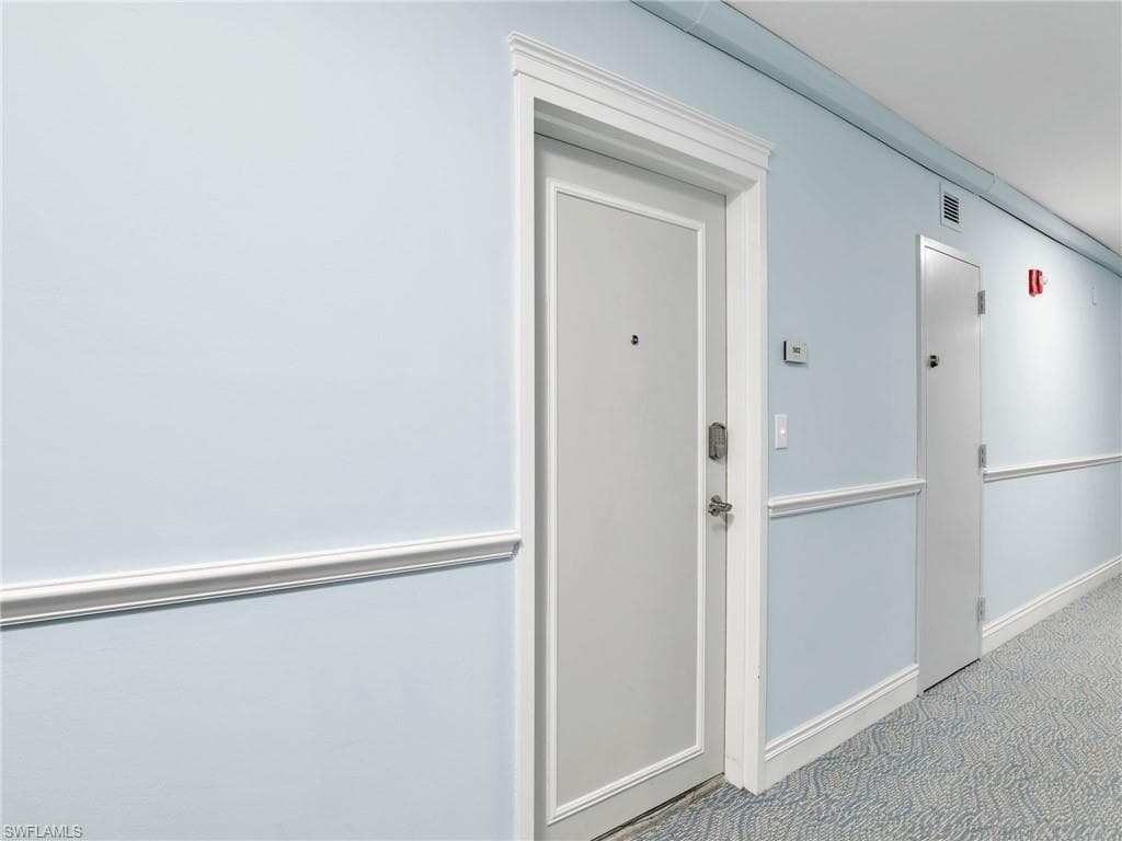 180 Seaview CT # 502, MARCO ISLAND FL 34145-21
