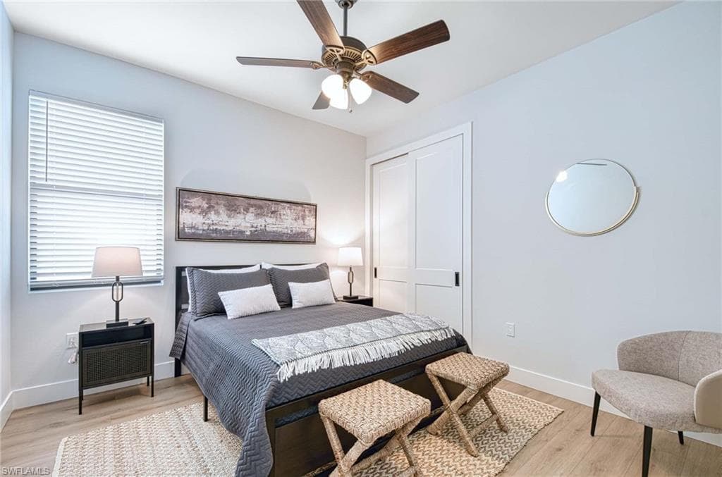 1147 Steeves AVE, NAPLES FL 34104-7