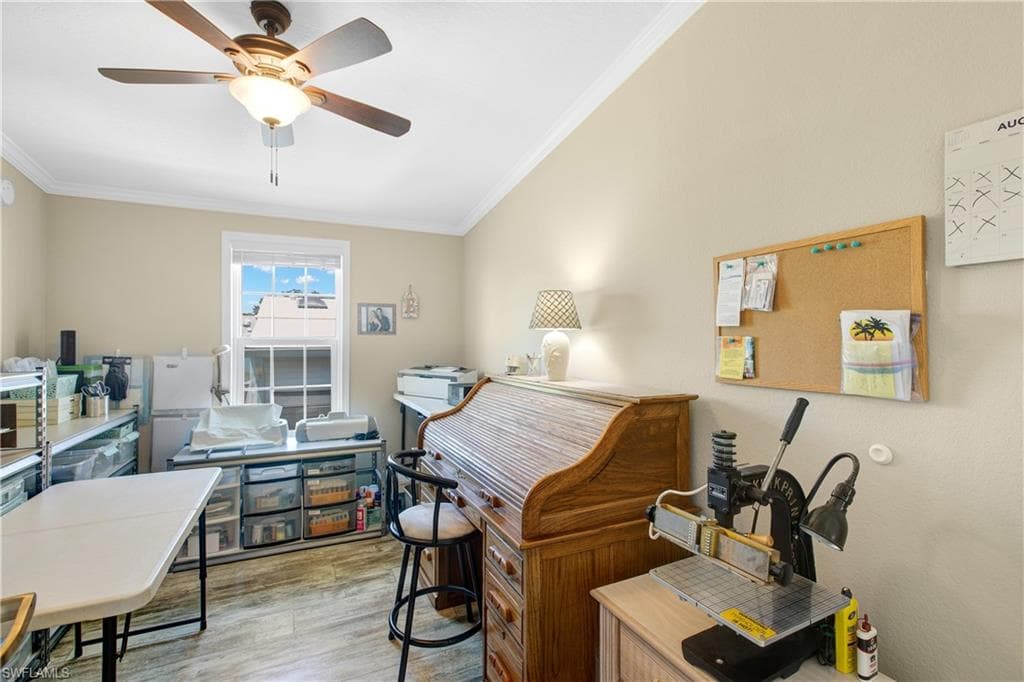 42 Amethyst AVE # 42A, NAPLES FL 34114-4