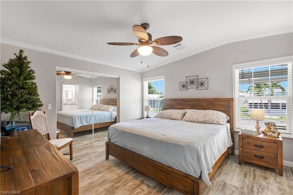 42 Amethyst AVE # 42A, NAPLES FL 34114-8