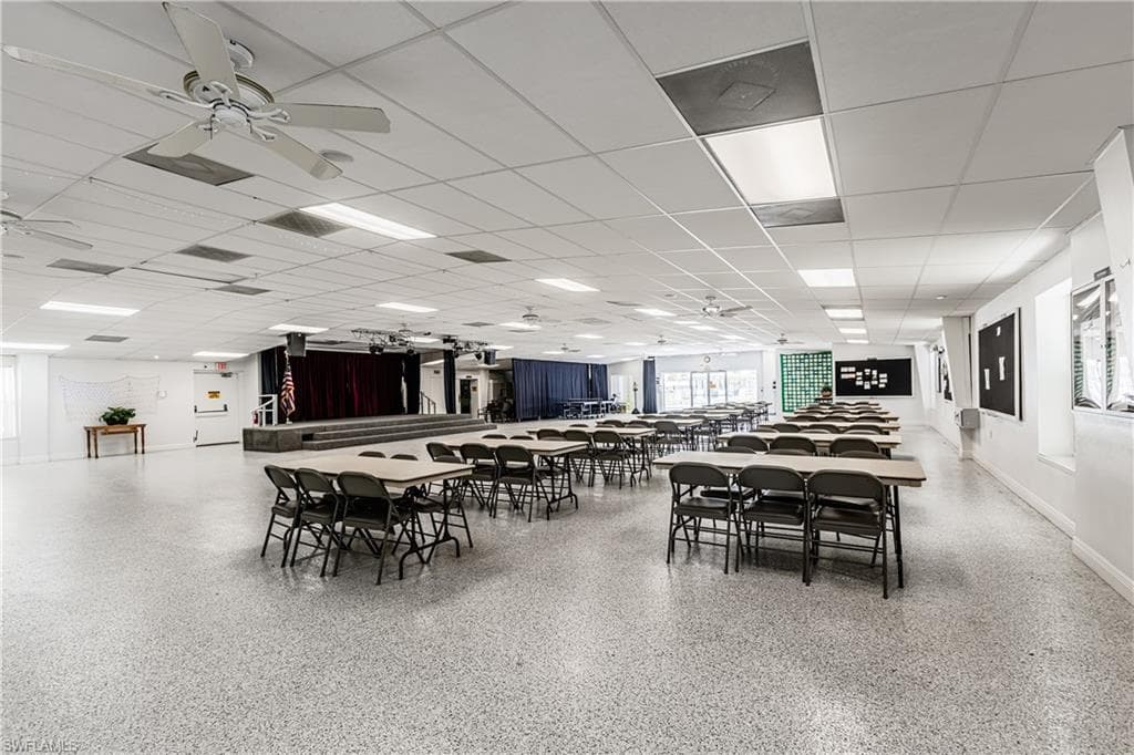 42 Amethyst AVE # 42A, NAPLES FL 34114-20