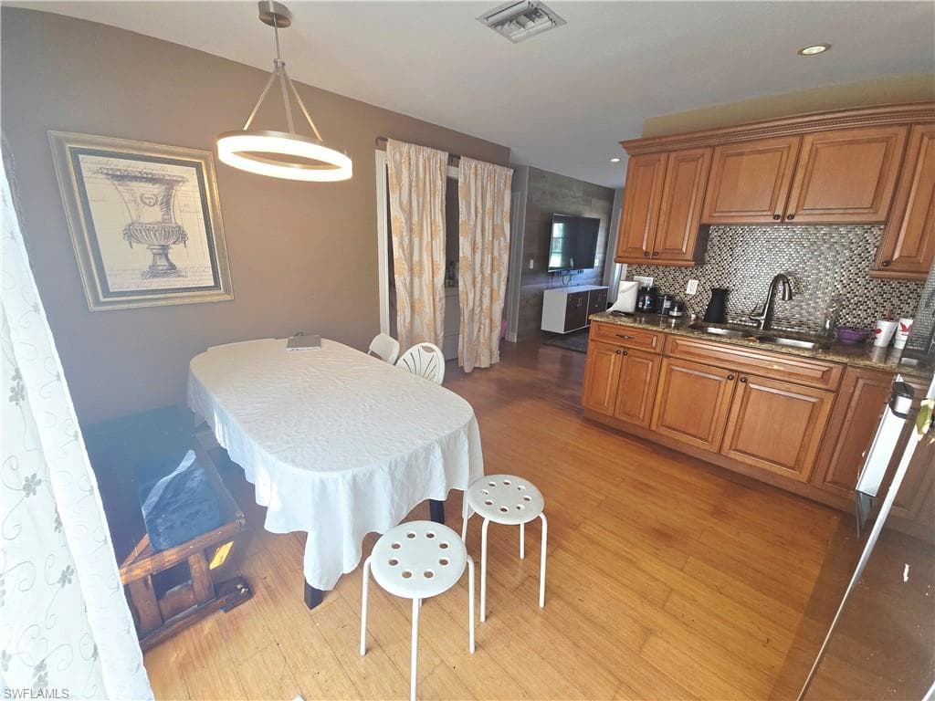 5321 Warren ST, NAPLES FL 34113-6