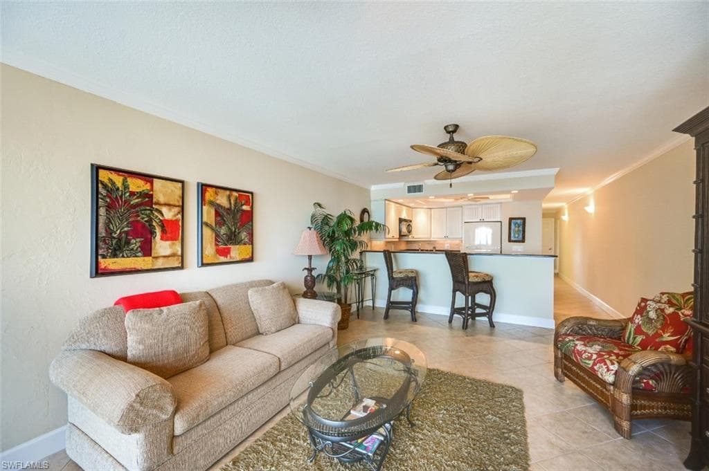 25850 Hickory BLVD # 301, BONITA SPRINGS FL 34134-6