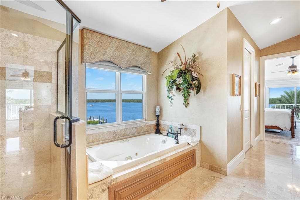 5640 Williams DR, FORT MYERS BEACH FL 33931-26