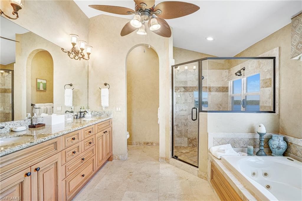 5640 Williams DR, FORT MYERS BEACH FL 33931-25