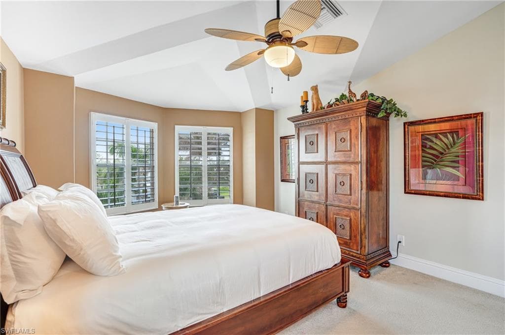 5640 Williams DR, FORT MYERS BEACH FL 33931-31