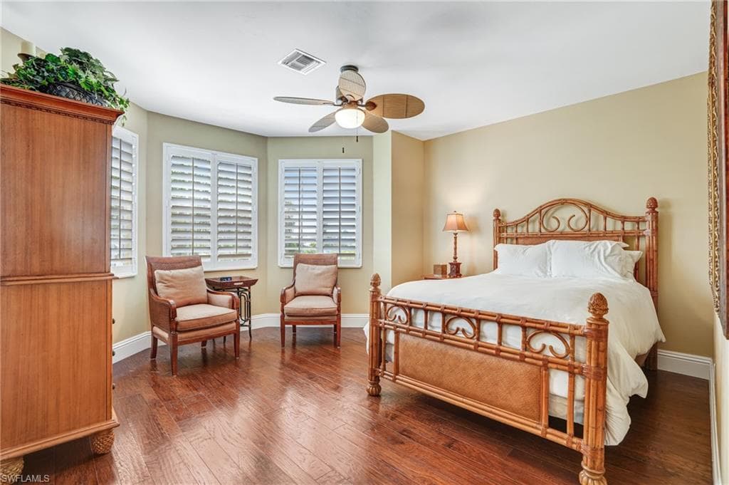 5640 Williams DR, FORT MYERS BEACH FL 33931-28