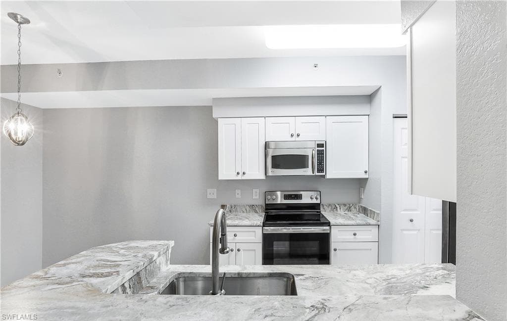 4635 Saint Croix LN # 1215, NAPLES FL 34109-9