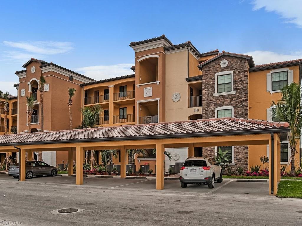 9560 Trevi CT E # 4842, NAPLES FL 34113-1