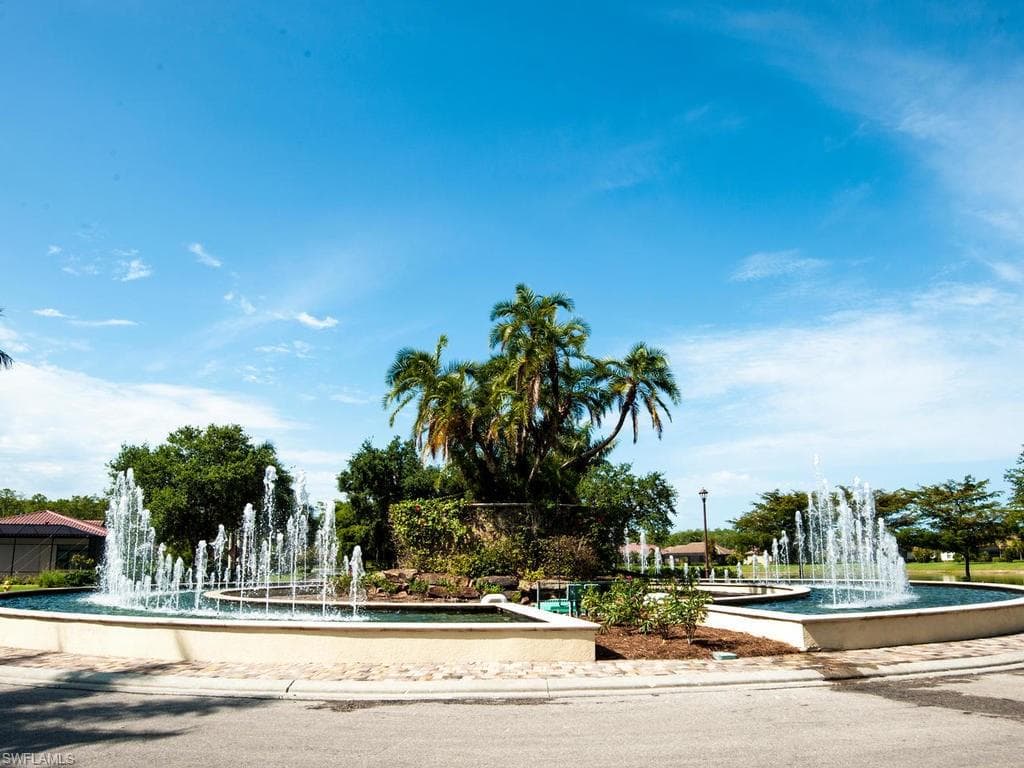 9560 Trevi CT E # 4842, NAPLES FL 34113-23