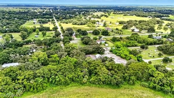 435 Trader RD, FORT DENAUD FL 33935-5