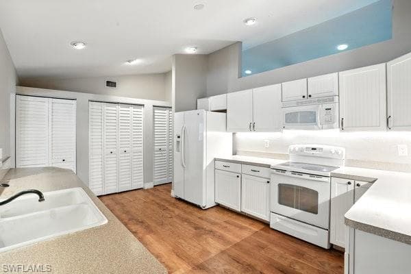 435 Trader RD, FORT DENAUD FL 33935-3