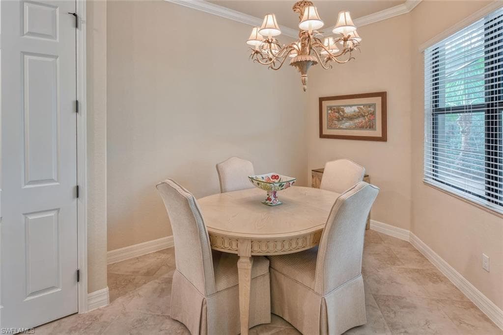 9387 Vercelli CT, NAPLES FL 34113-7