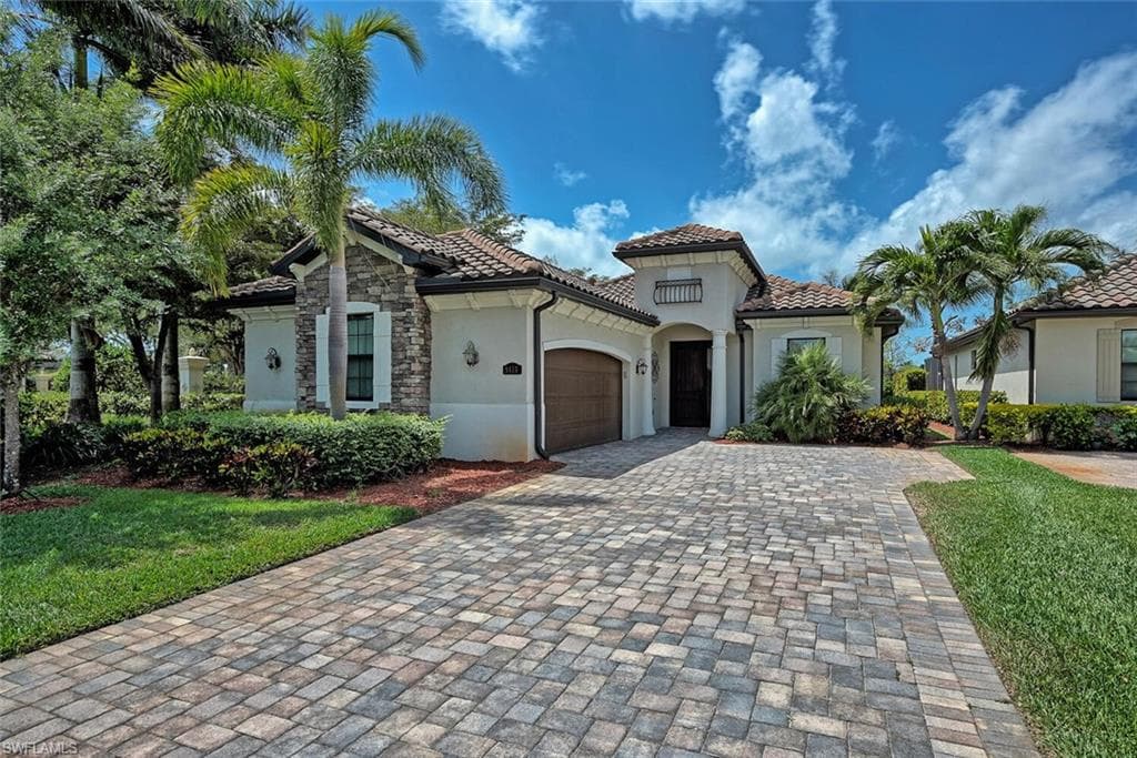 9415 Piacere WAY, NAPLES FL 34113-1