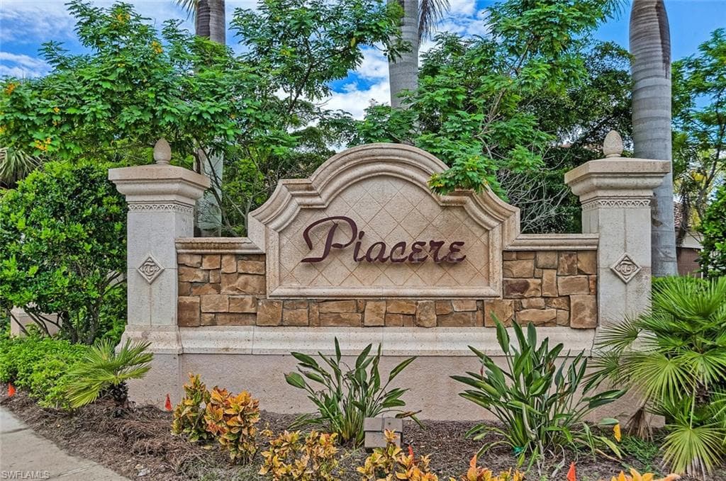 9415 Piacere WAY, NAPLES FL 34113-24