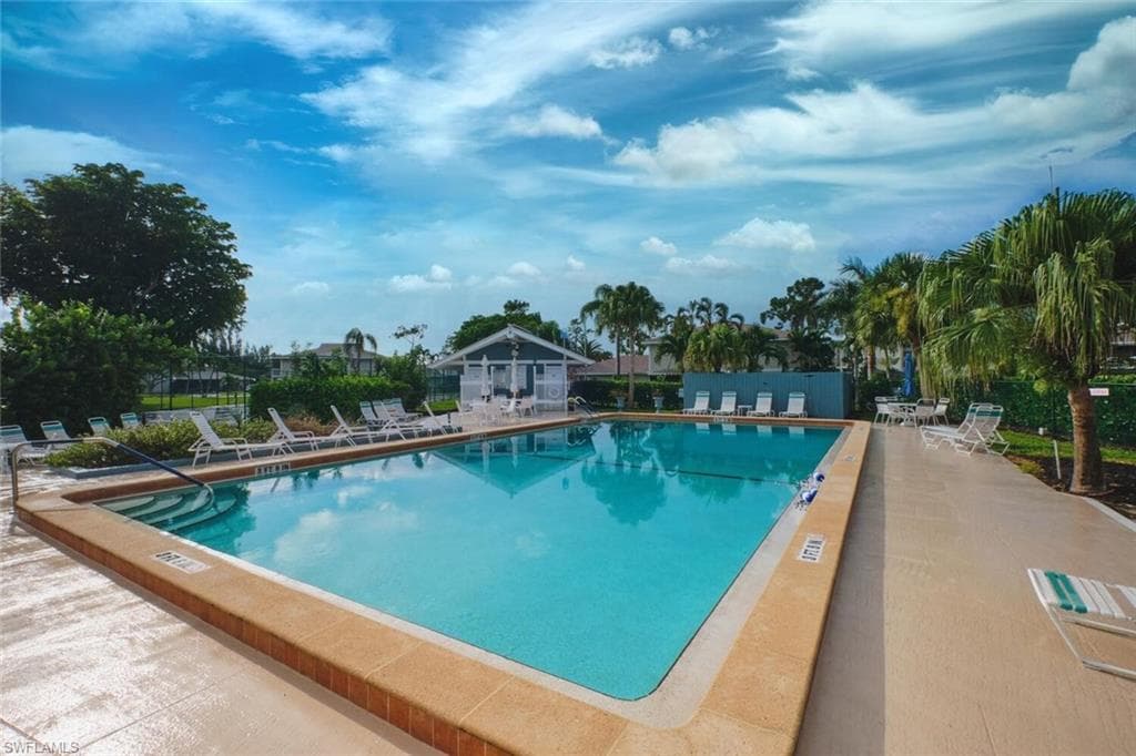 5832 Vancouver CIR # 2, FORT MYERS FL 33907-25