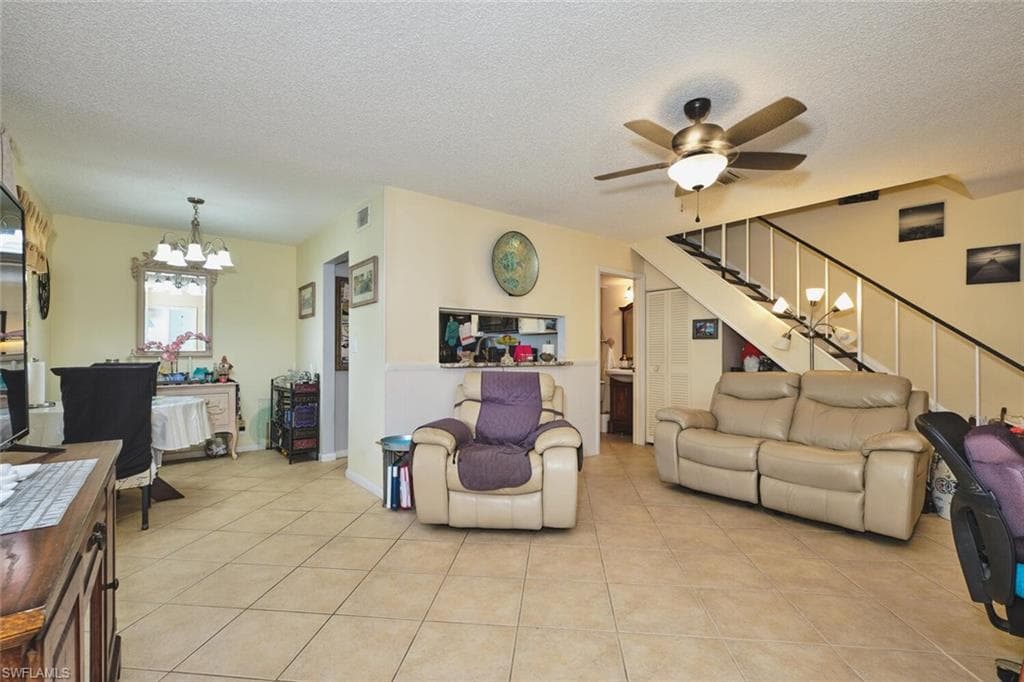 5832 Vancouver CIR # 2, FORT MYERS FL 33907-6