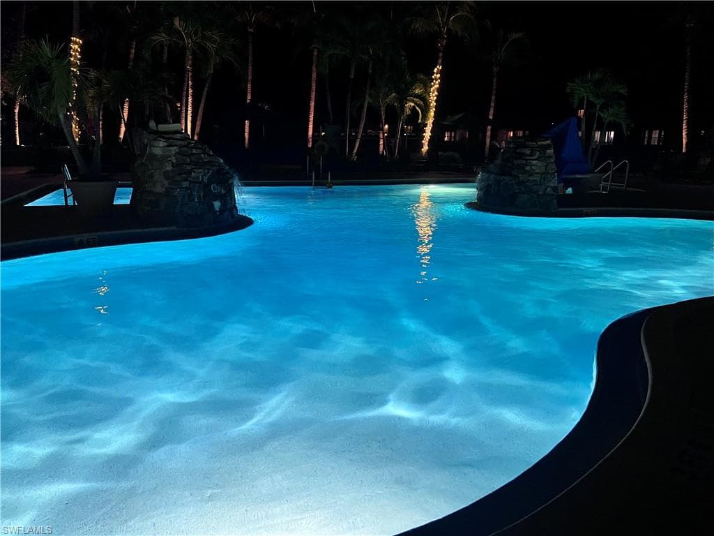 7880 Mahogany Run LN # 1623, NAPLES FL 34113-18