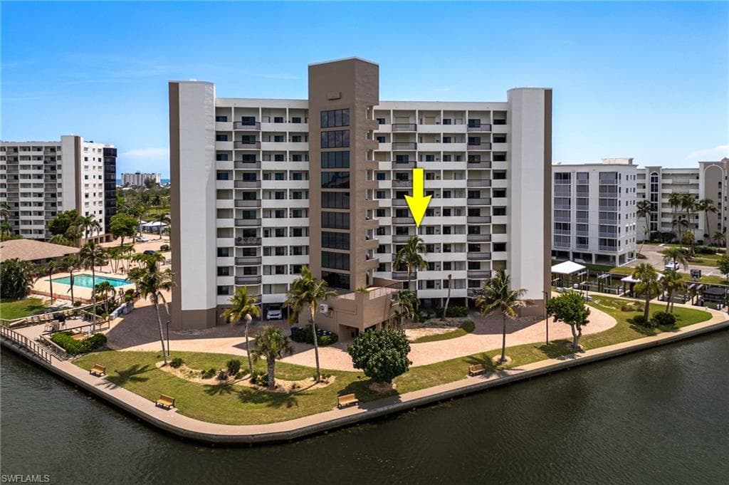 4265 Bay Beach LN # 425, FORT MYERS BEACH FL 33931-4