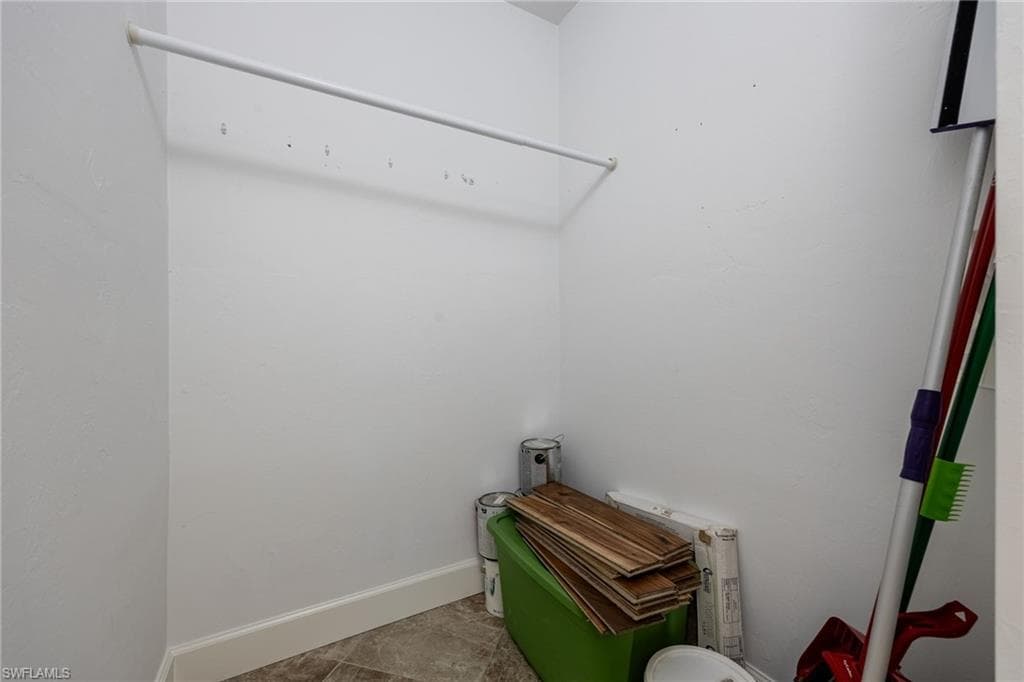 4265 Bay Beach LN # 425, FORT MYERS BEACH FL 33931-31