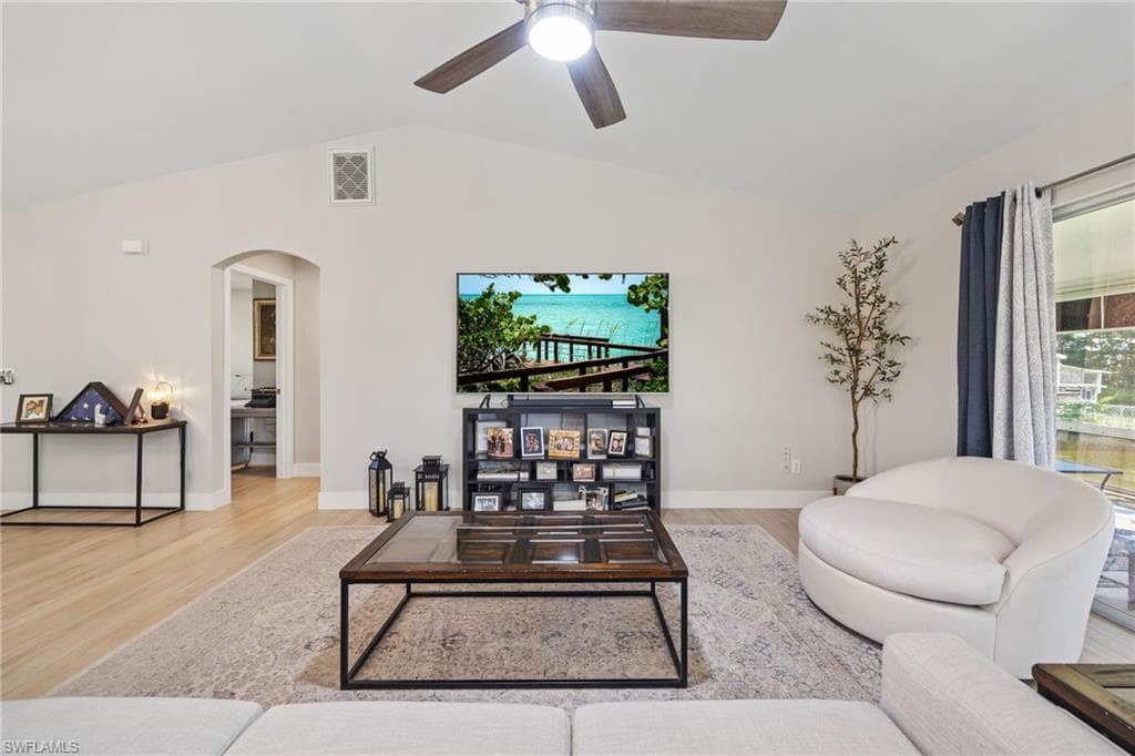 6221 Astoria AVE, FORT MYERS FL 33905-6