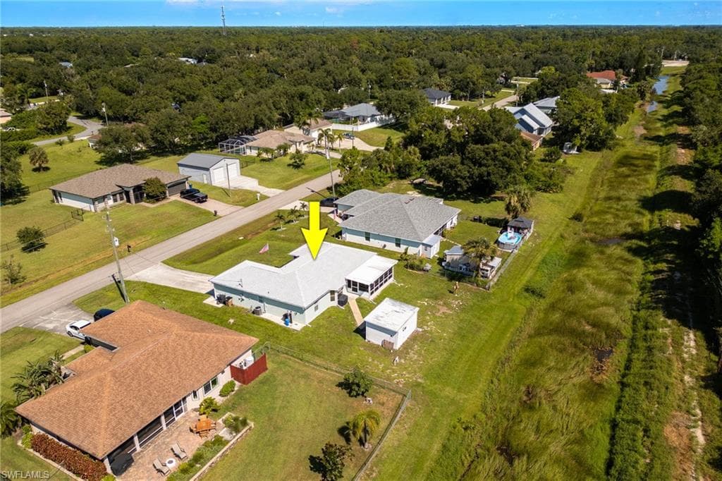 6221 Astoria AVE, FORT MYERS FL 33905-34