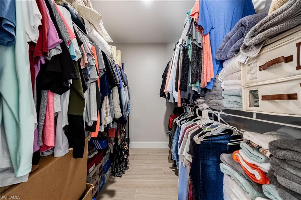 6221 Astoria AVE, FORT MYERS FL 33905-20