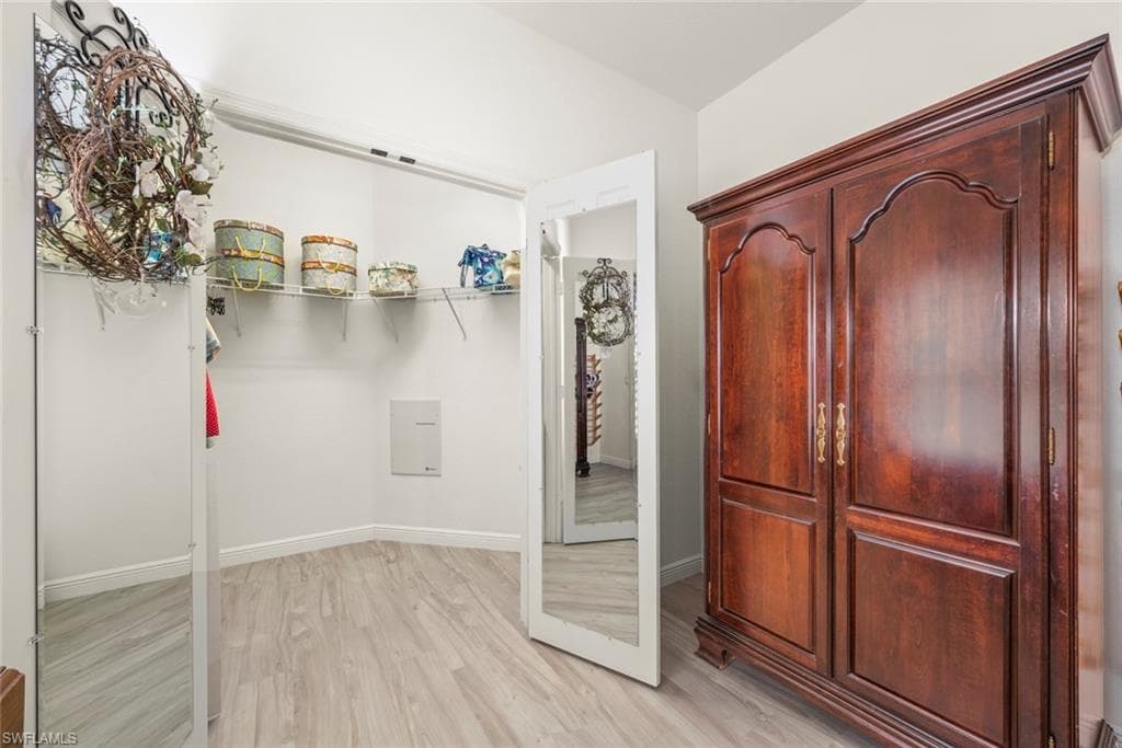 9049 Gladiolus Preserve CIR, FORT MYERS FL 33908-30