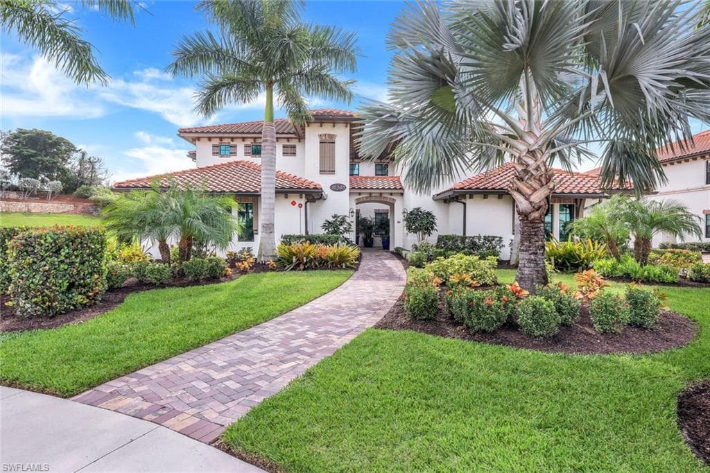 16348 VIANSA WAY # 101, NAPLES FL 34110-1