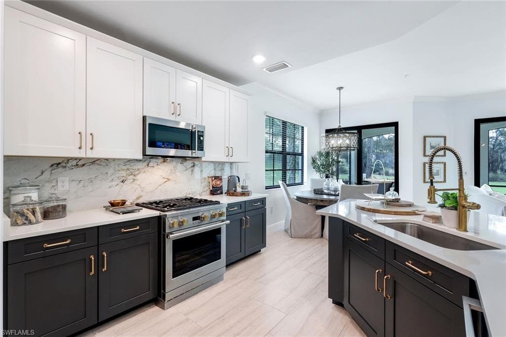 16348 VIANSA WAY # 101, NAPLES FL 34110-8