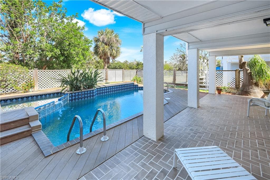12160 Siesta DR # A, FORT MYERS BEACH FL 33931-25