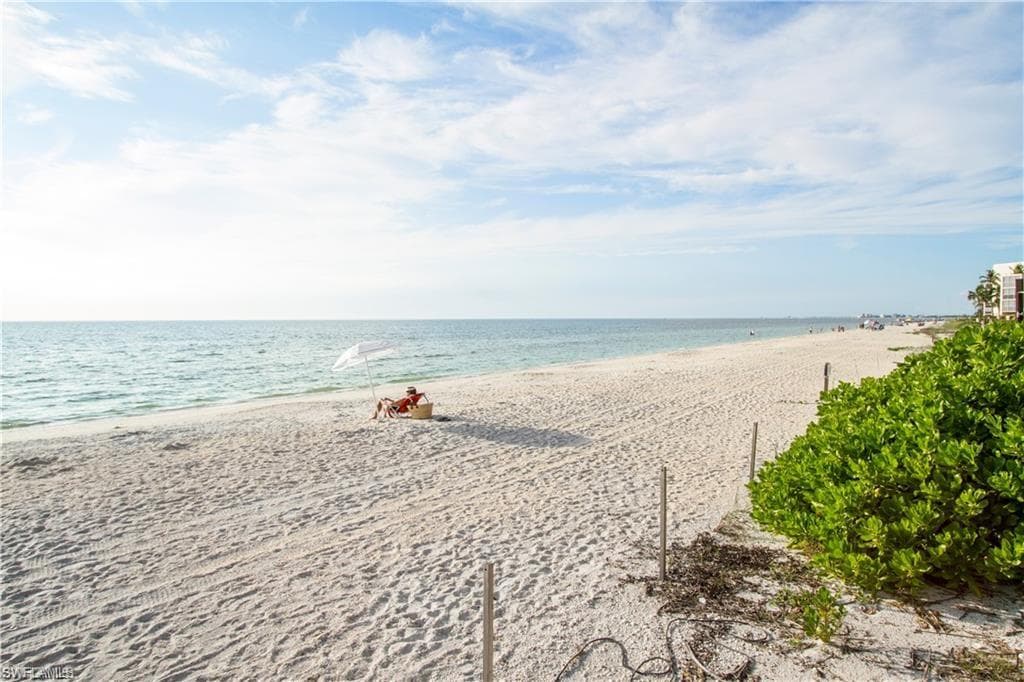 26171 Hickory BLVD # 4C, BONITA SPRINGS FL 34134-40