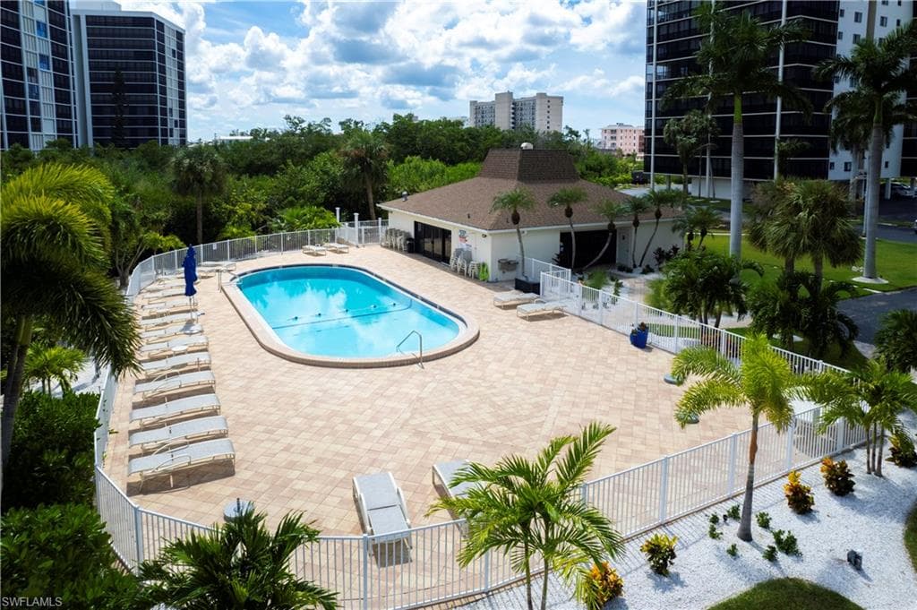 26171 Hickory BLVD # 4C, BONITA SPRINGS FL 34134-34