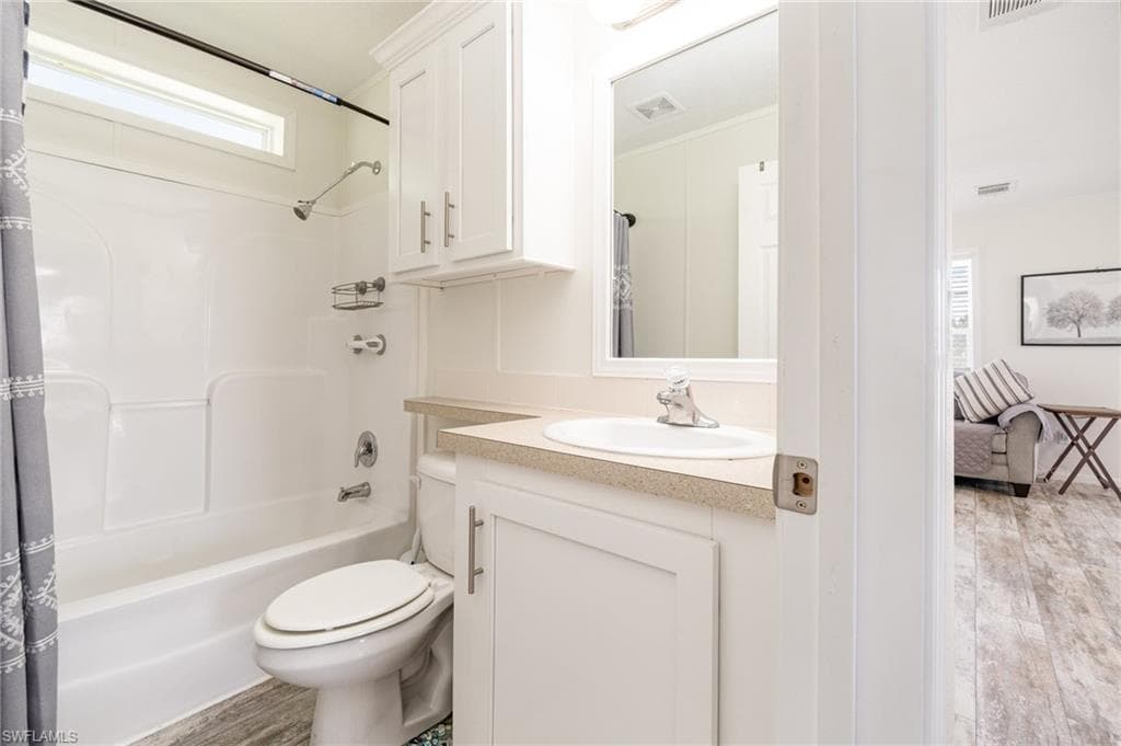 54 Sturbridge LN, FORT MYERS FL 33908-10