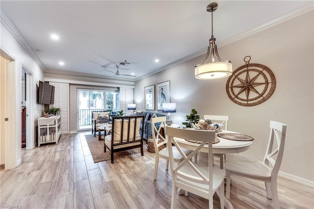 160 Palm ST # 210, MARCO ISLAND FL 34145-4